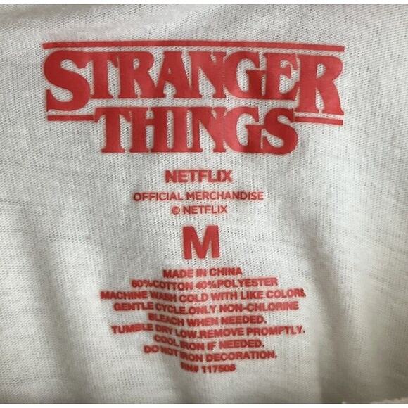 NETFLIX STRANGER THINGS Women Rib Long Sleeve Crop T-Shirt Top Cream Size Medium - Picture 8 of 8